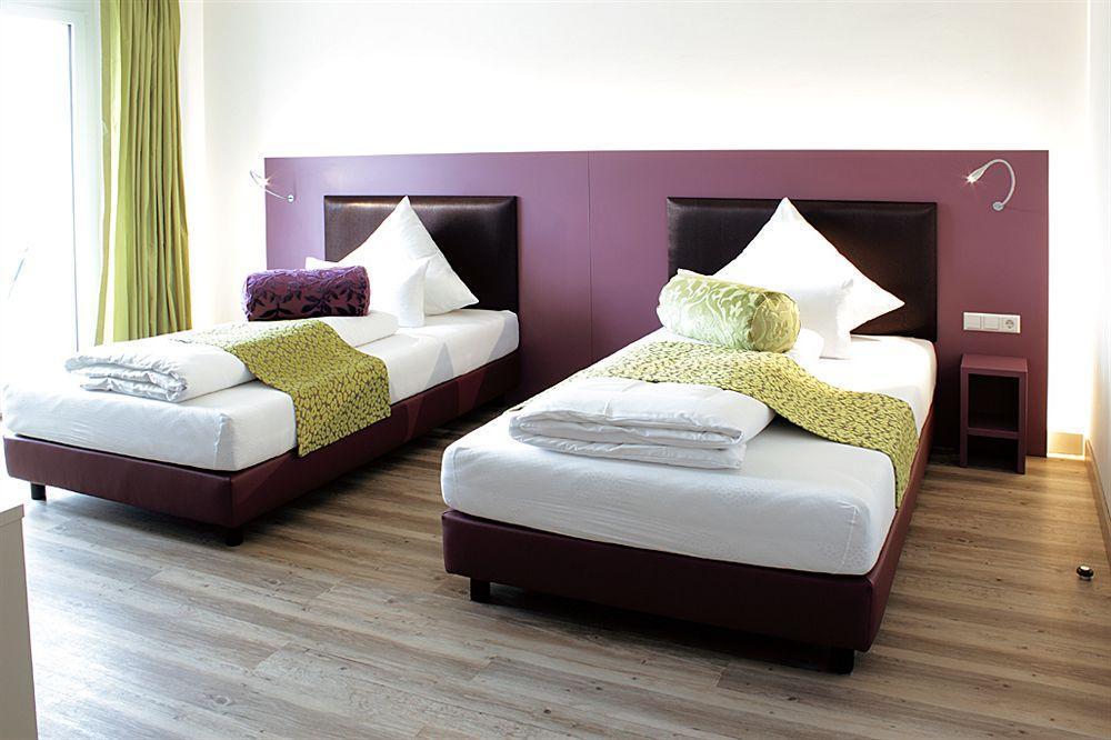 Hotel Volapuek คอนสตานซ์ ภายนอก รูปภาพ