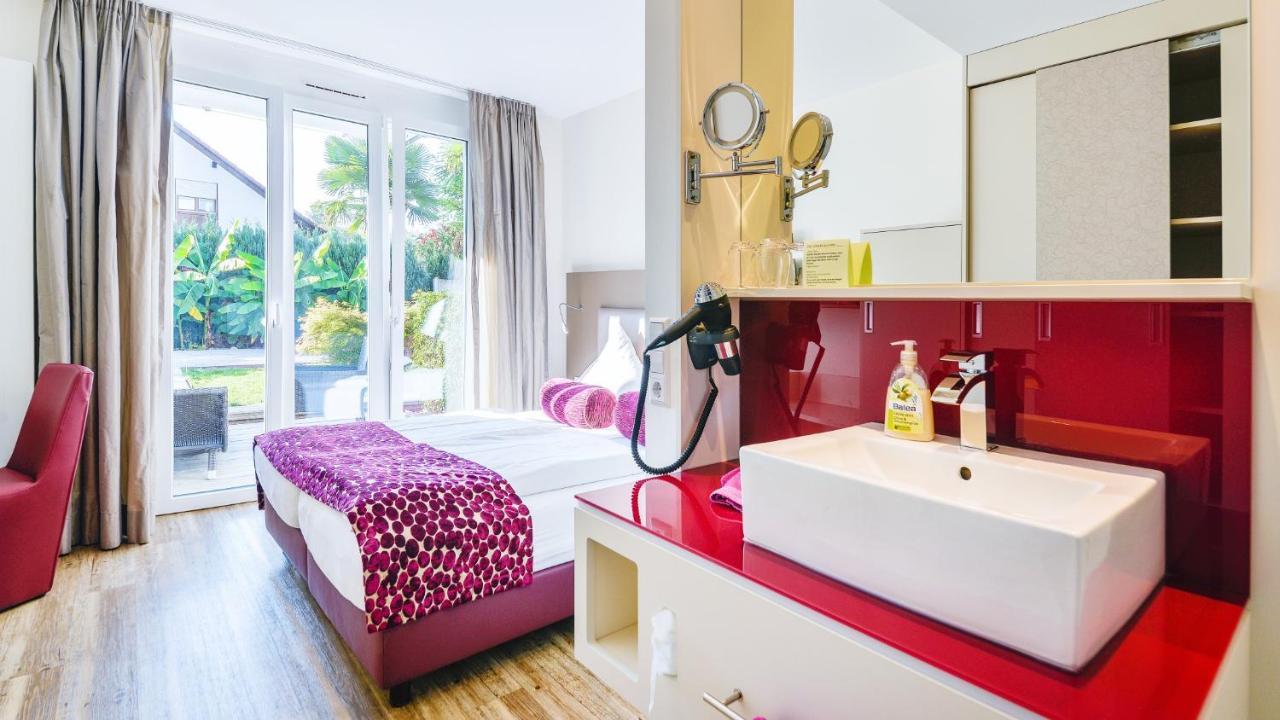 Hotel Volapuek คอนสตานซ์ ภายนอก รูปภาพ